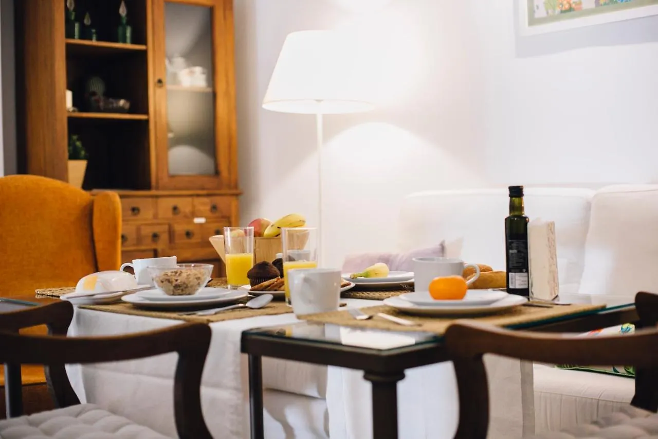 One & Lux- Plaza Cristo De Burgos Apartment Seville